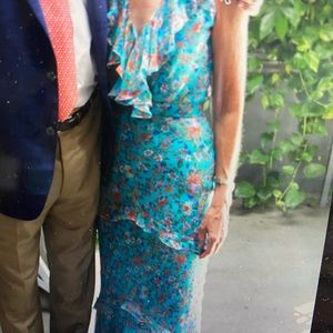 Salomon Size 2 dress. Like new